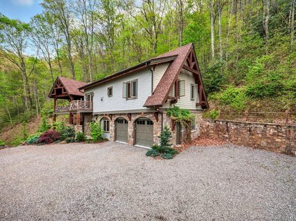 152 Big Bear Road sold home in Highlands Of Haywood, Waynesville, NC