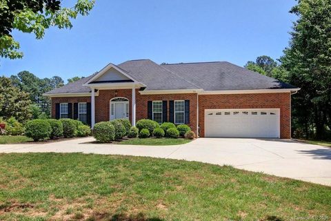 2532 Camelia Pointe Drive