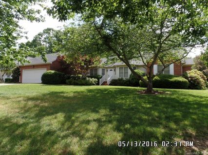 401 Country Club Acres None sold home in Deerwood, Kings Mountain, NC