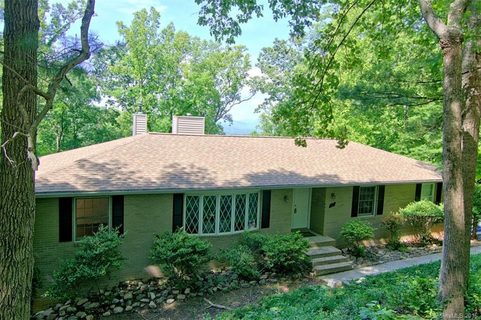 27 Sunny Ridge Drive sold home in Sunny Ridge, Asheville, NC