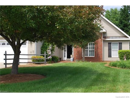 142 N Saint Andrews Drive 650 sold home in Oak Valley, Advance, NC