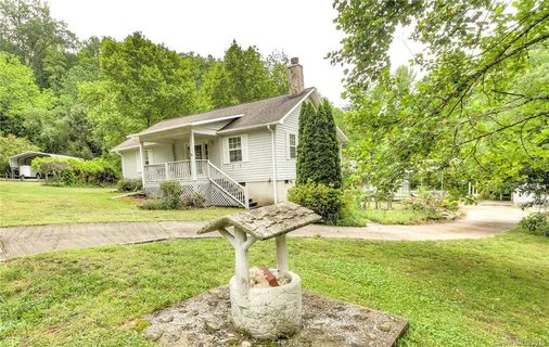106 Freeman Knolls Drive 4 sold home in Freeman Knolls, Hendersonville, NC