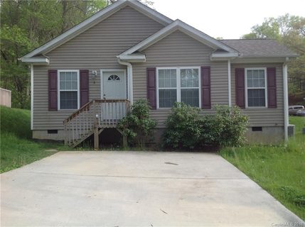 3 Bostic Place