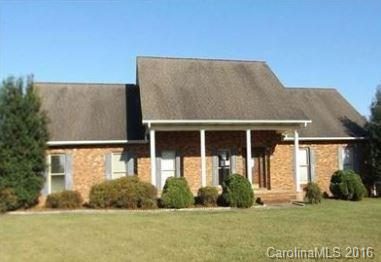 218 Meadow Oaks Drive sold home in Meadow Oaks, Statesville, NC