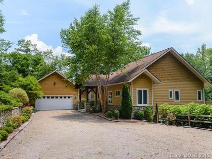 79 Cranberry Lane sold home in Cobblers Knob, Waynesville, NC