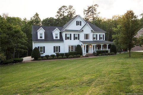 122 Oasis Drive