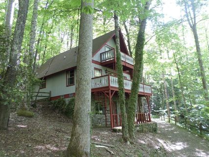 1743 Dogwood Drive