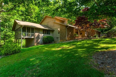 320 E Sondley Drive 4