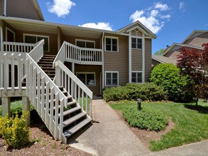 11 Timberlake Drive