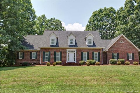 203 Sue Ellen Court