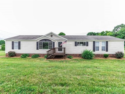 104 Garett Lane 35 sold manufactured home in Bethel Park, Harmony, NC