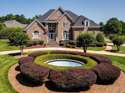 1246 Greenside Drive