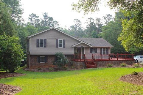 1740 Elmwood Drive