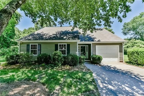 3100 Stone Orchard Place --