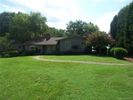 1 Island View Drive
