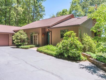 357 E Sondley Drive
