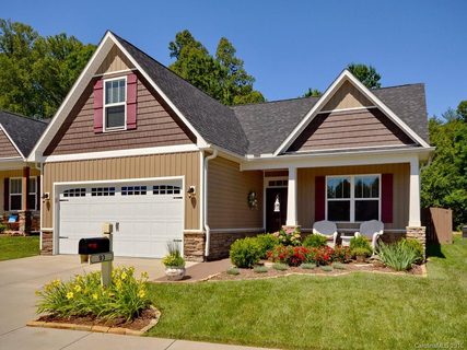 93 Foxtail Court 10