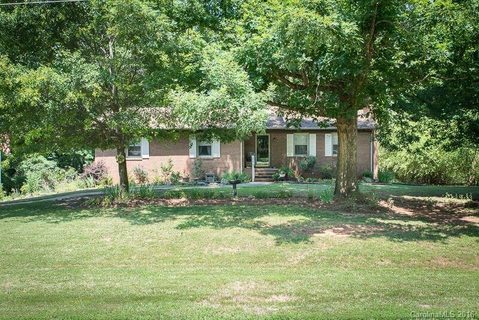 6520 Weldon Circle