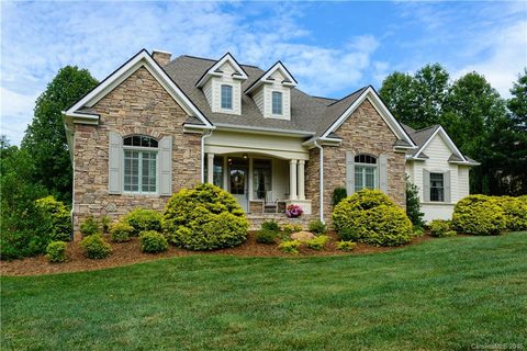 87 Willow Place Circle
