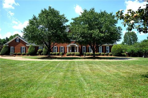 1900 Kendrick Road