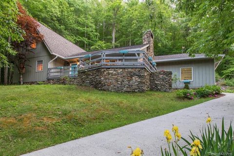 1487 S Country Club Drive