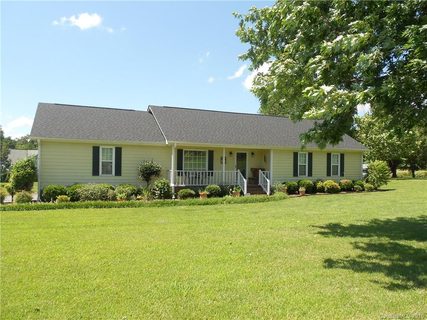 4300 Deerfield Drive sold home in Parkwood Crossing, Monroe, NC
