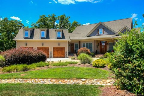 214 Daybreak Bay Court sold home in Masons Crossing, Lake Wylie, SC