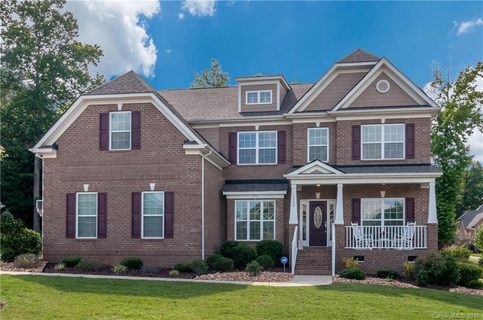 5100 Rhett Court sold home in Twelve oaks, Wesley Chapel, NC