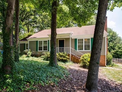 320 Wilcrest Drive