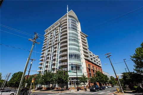 505 6th Street 302