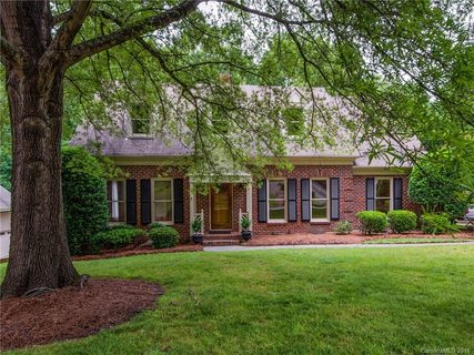 9227 Tillot Drive sold home in Benton Woods, Matthews, NC