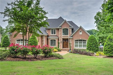 261 Knoxview Lane