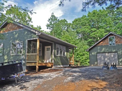114 Lady Slipper Trail