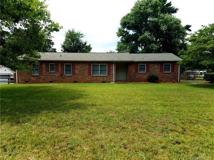 4033 Nevin Road sold home in Crestwood, Charlotte, NC