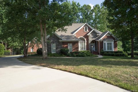 129 Spring Branch Road sold home in Spring Branch Glen, Fort Mill, SC