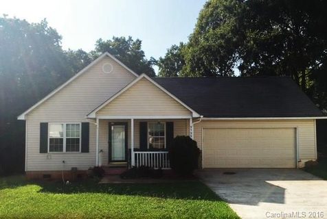 9705 Packard Street sold home in Sterling Forest, Pineville, NC