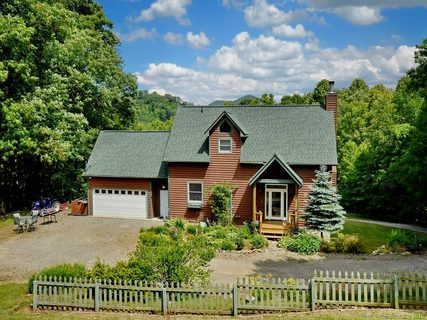 311 Glade Mountain Drive sold home in The Glade, Canton, NC