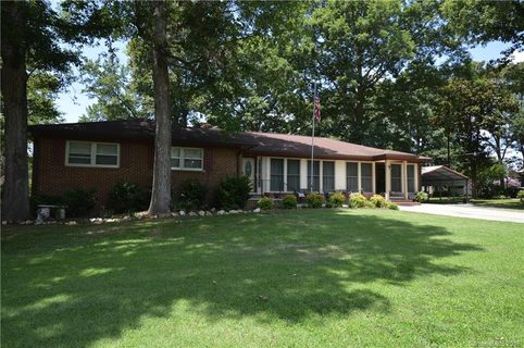 2016 Candlewood Drive