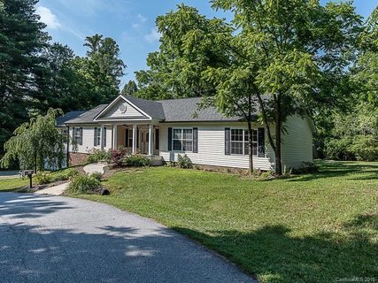 60 Apple Meadow Court