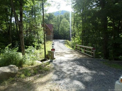 61 Jonathan Trail