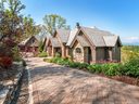 17 Peregrine Lane sold home in Asheville, SC