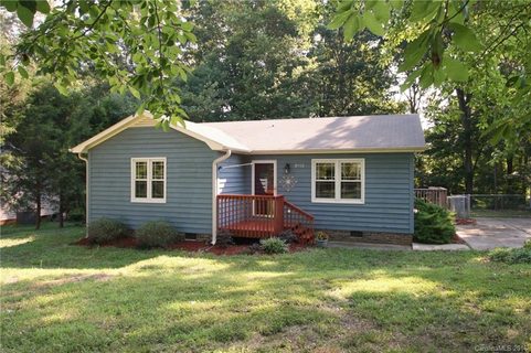 3915 Majestic Lane