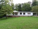 402 Hillcrest Circle sold home in Hendersonville, SC