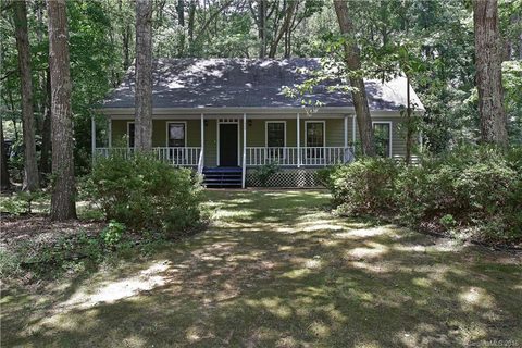 10308 Rocking Chair Road sold home in Hearthstone, Matthews, NC