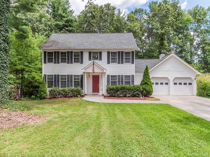 24 Glen Crest Drive 9