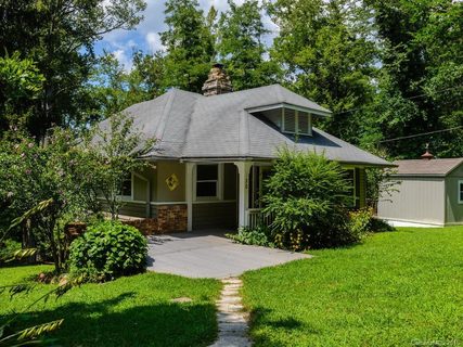 120 Overlook View Drive