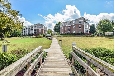 Previously sold for $285,000