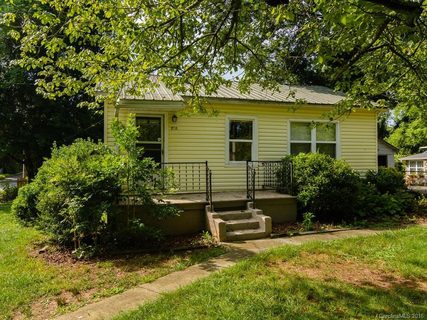 712 Center Street sold home in Gay Green, Asheville, NC