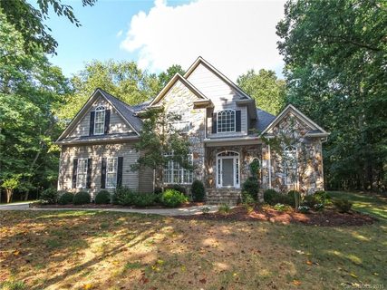 1613 Turtlewood Drive