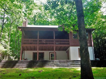 802 Kentwood Lane